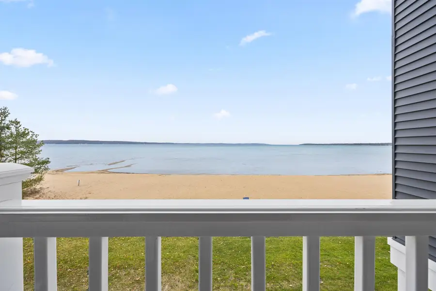 2305 N Us31 #203, Traverse City, MI 49686 - #3