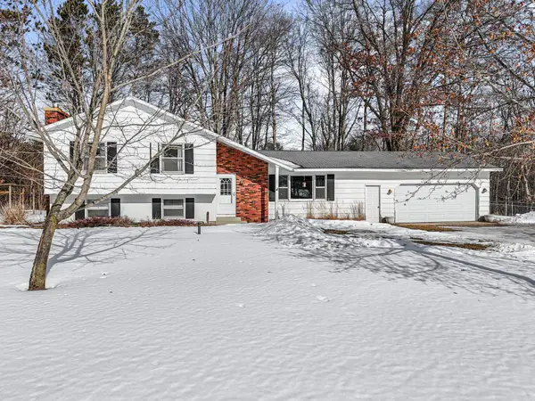8320 W Whispering Pine, Lake City, MI 49651