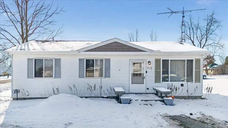 316 E Main, Hale, MI 48739 - #2