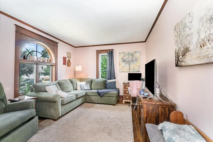 217 W End, Alma, MI 48801 - #3