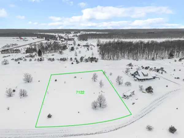 7122 Misty, Lake Ann, MI 49650