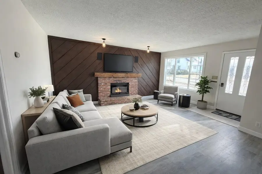 1005 E Chippewa, Mount Pleasant, MI 48858 - #3