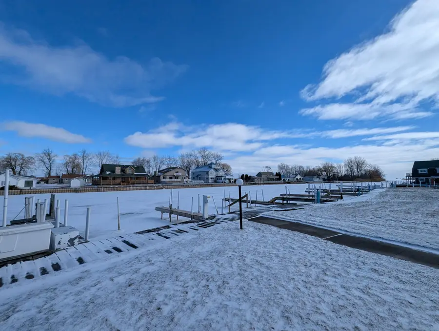 3129 Midshipman #Lot: 18, Au Gres, MI 48703 - #3