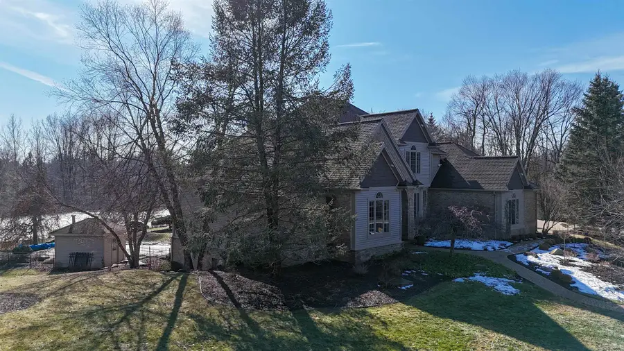 956 E Remus, Mount Pleasant, MI 48858 - #2