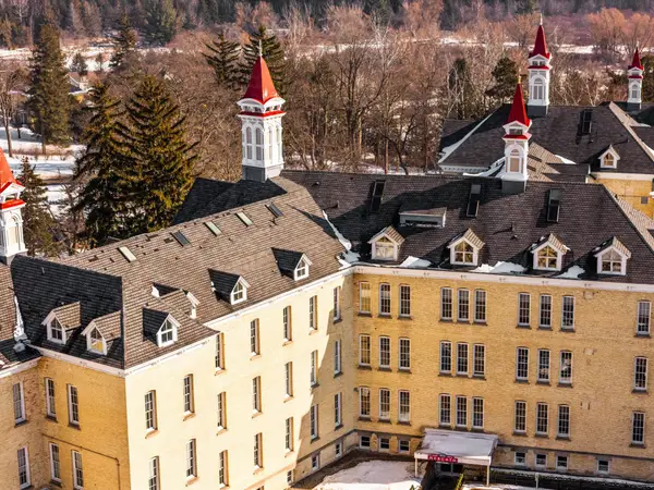 800 Cottageview #403, Traverse City, MI 49684