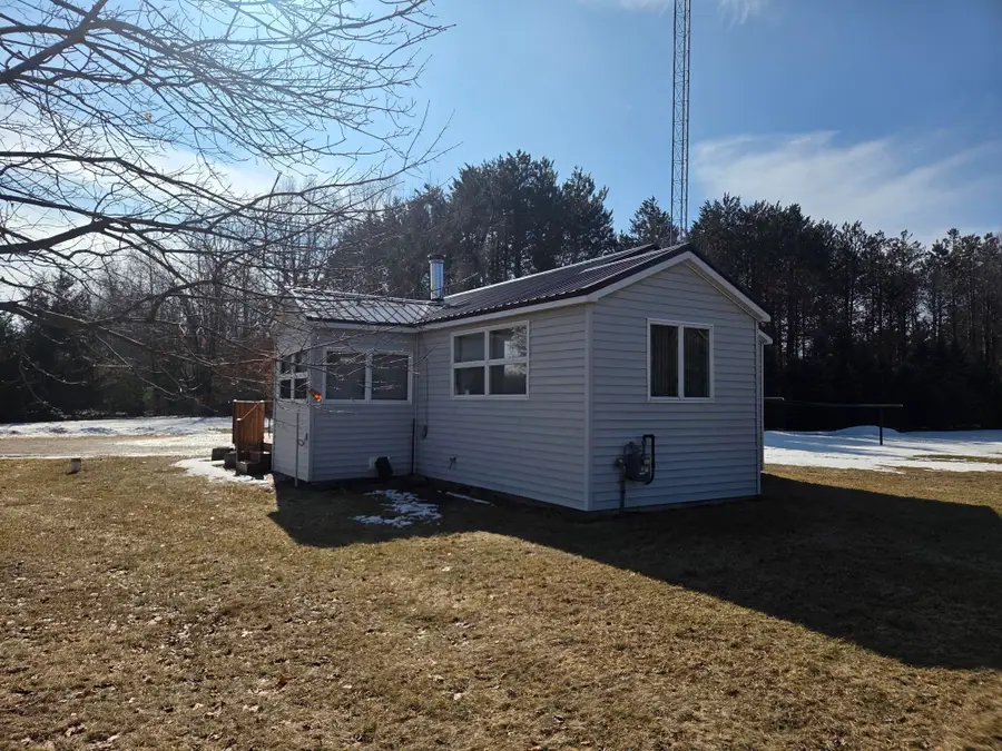 2353 N School, Weidman, MI 48893 - #2