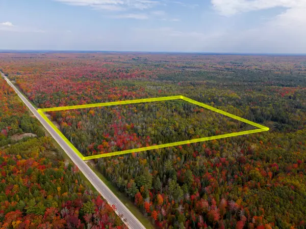 V/L M-117, Engadine, MI 49827