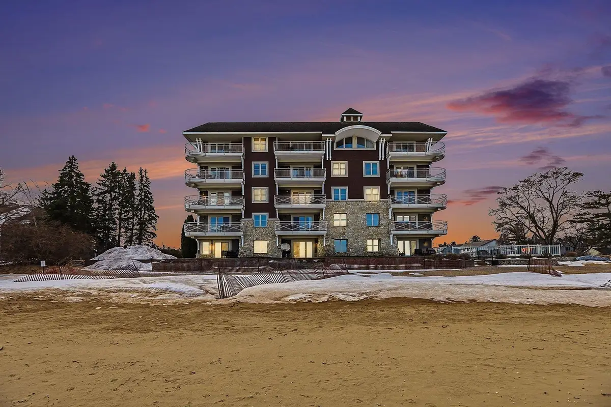 1941 Us-31 N #15, Traverse City, MI 49686 - #1