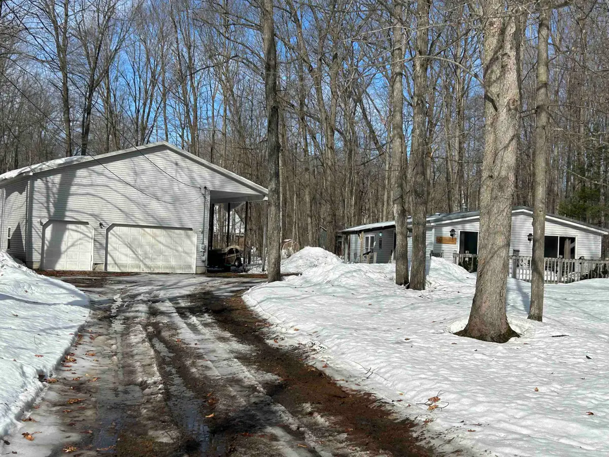 4640 E Circle Drive Ne, Kalkaska, MI 49646 - #1
