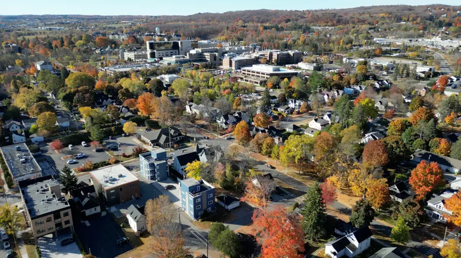 918 W Front #3, Traverse City, MI 49684 - #2