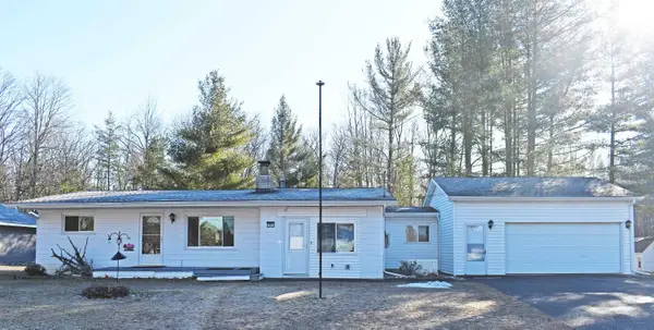 3583 E Cedar Lake, Greenbush, MI 48738