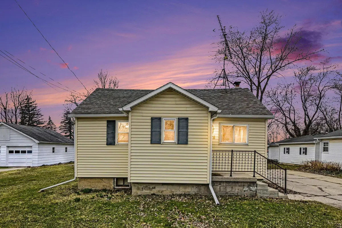 528 S Main Street, Fowler, MI 48835 - #1