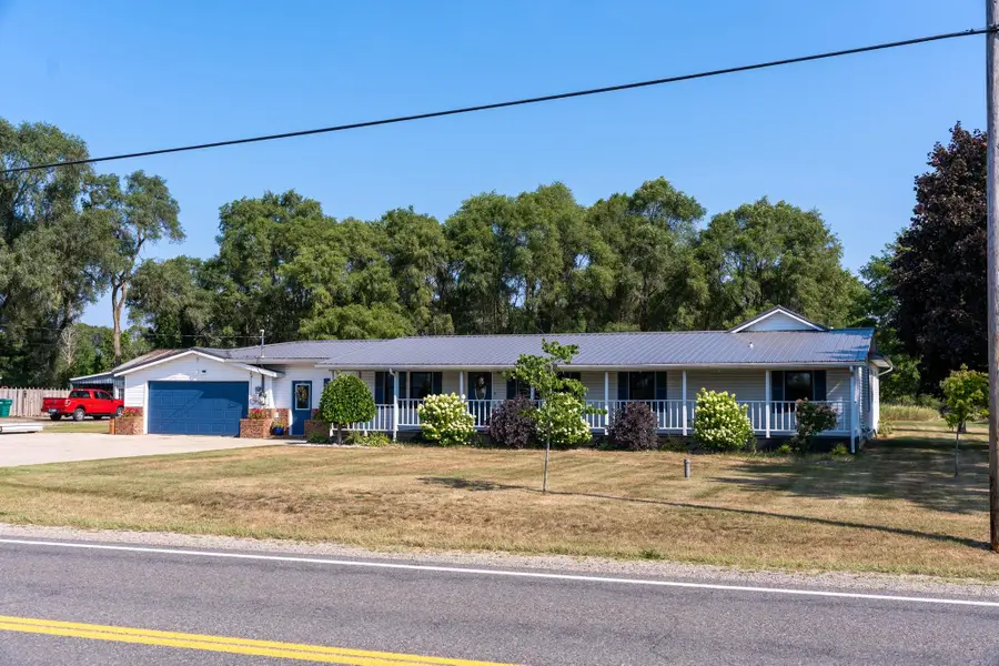 5806 W Weidman, Weidman, MI 48893 - #3