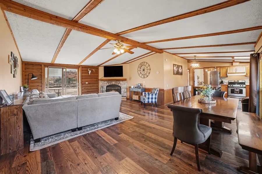 3949 S Alamando, Saint Louis, MI 48880 - #3