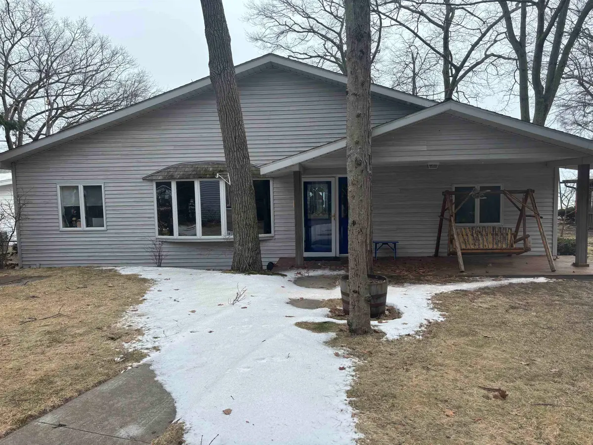 1024 Huron, Tawas City, MI 48763 - #1