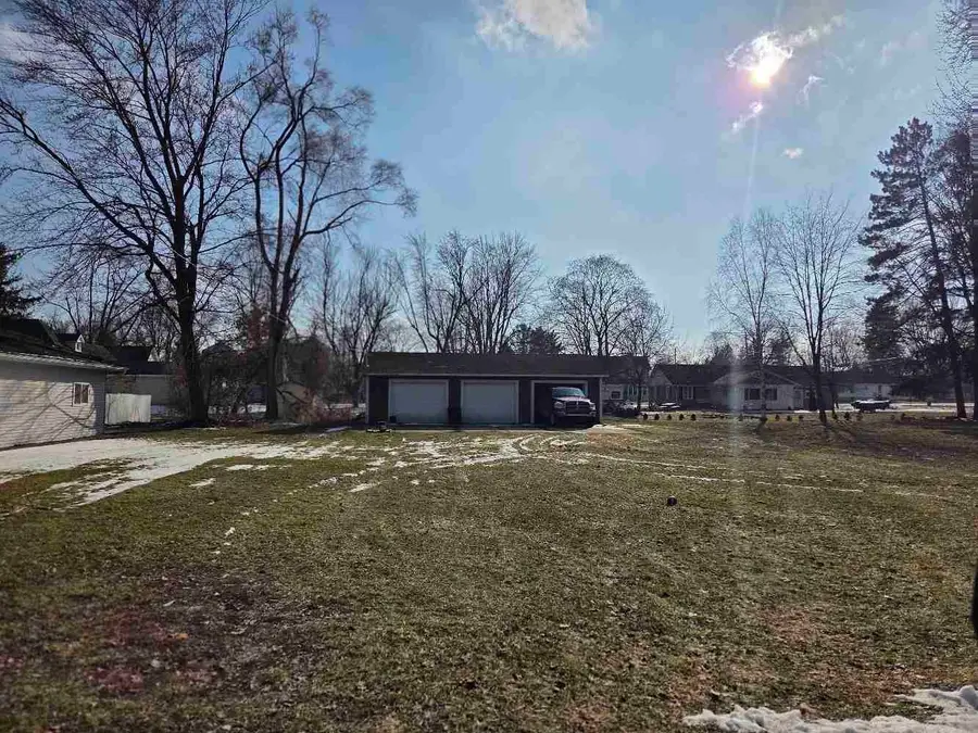 105 Jefferson, Coleman, MI 48618 - #2