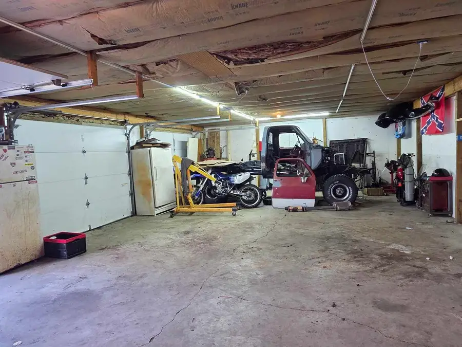 105 Jefferson, Coleman, MI 48618 - #3