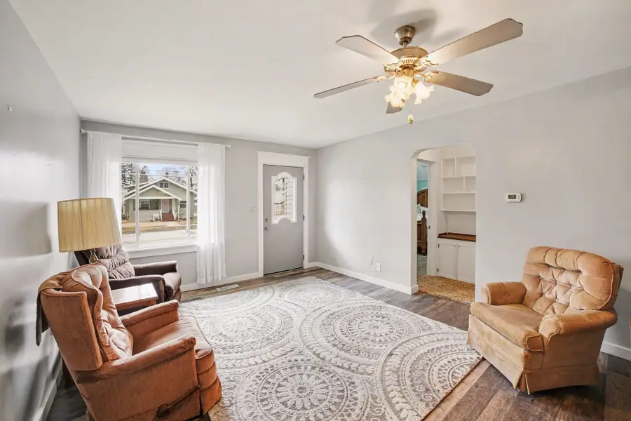 720 Wright, Alma, MI 48801 - #3