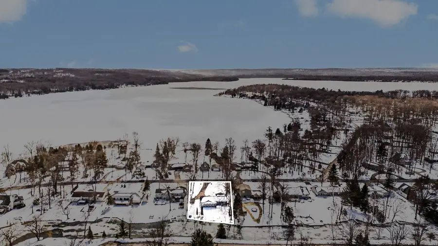 3718 Peninsular, Grawn, MI 49637 - #2