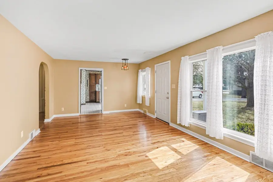 137 Fox, Saint Louis, MI 48880 - #3