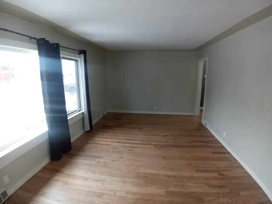 905 E High, Mount Pleasant, MI 48858 - #3