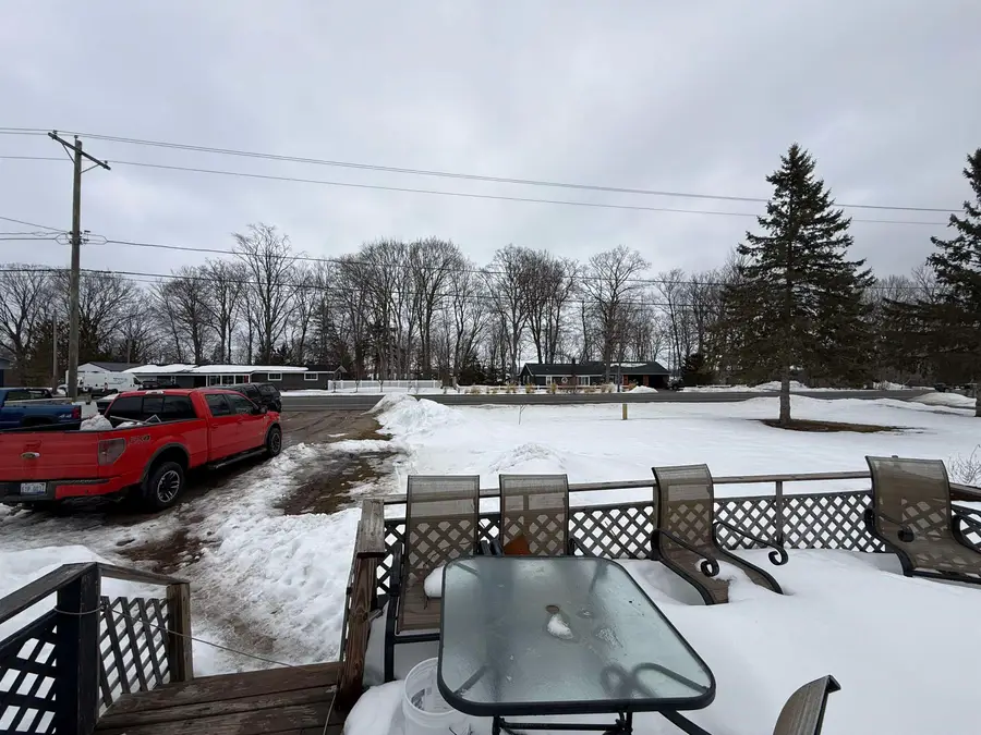 5681 M-66, Charlevoix, MI 49720 - #2