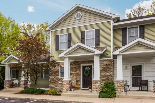 1491 Kent #9, Traverse City, MI 49686