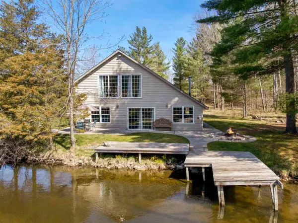 10575 Pine, Manistee, MI 49660