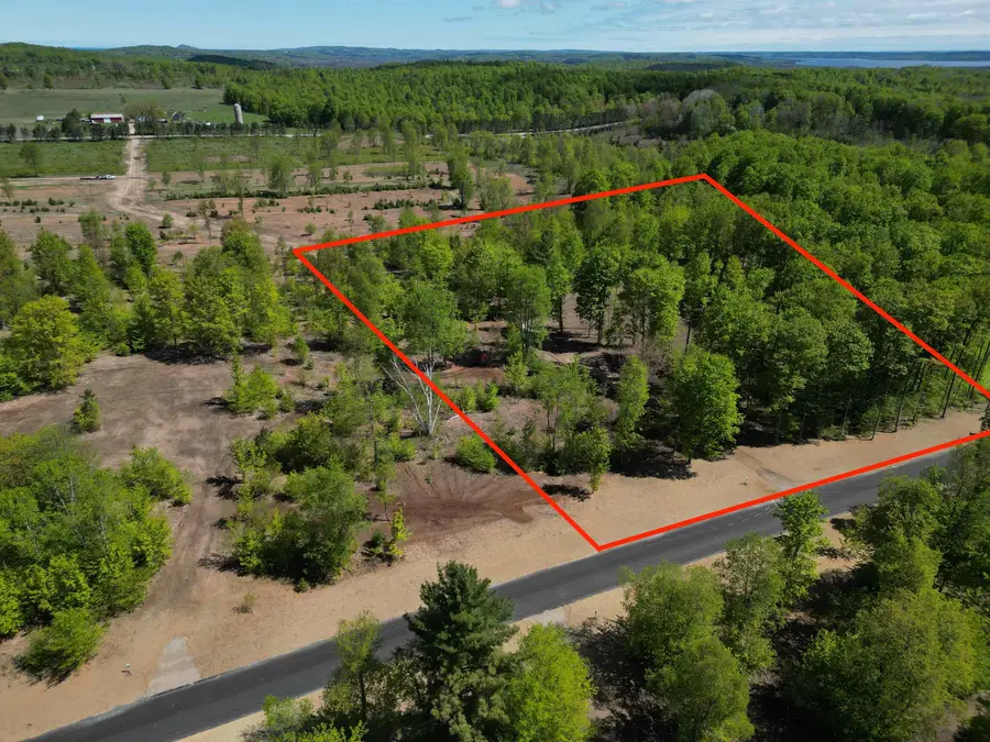 1155 E Solaris, Maple City, MI 49664 - #3