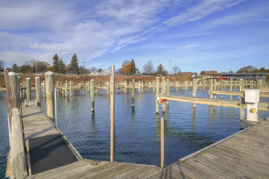 12755 S Marina Village, Greilickville, MI 49684 - #3