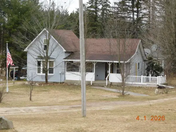 7439 E 22 1/2, Manton, MI 49663