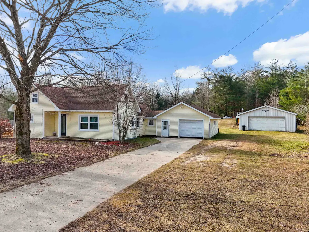 12805 19 Mile, Leroy, MI 49655 - #1