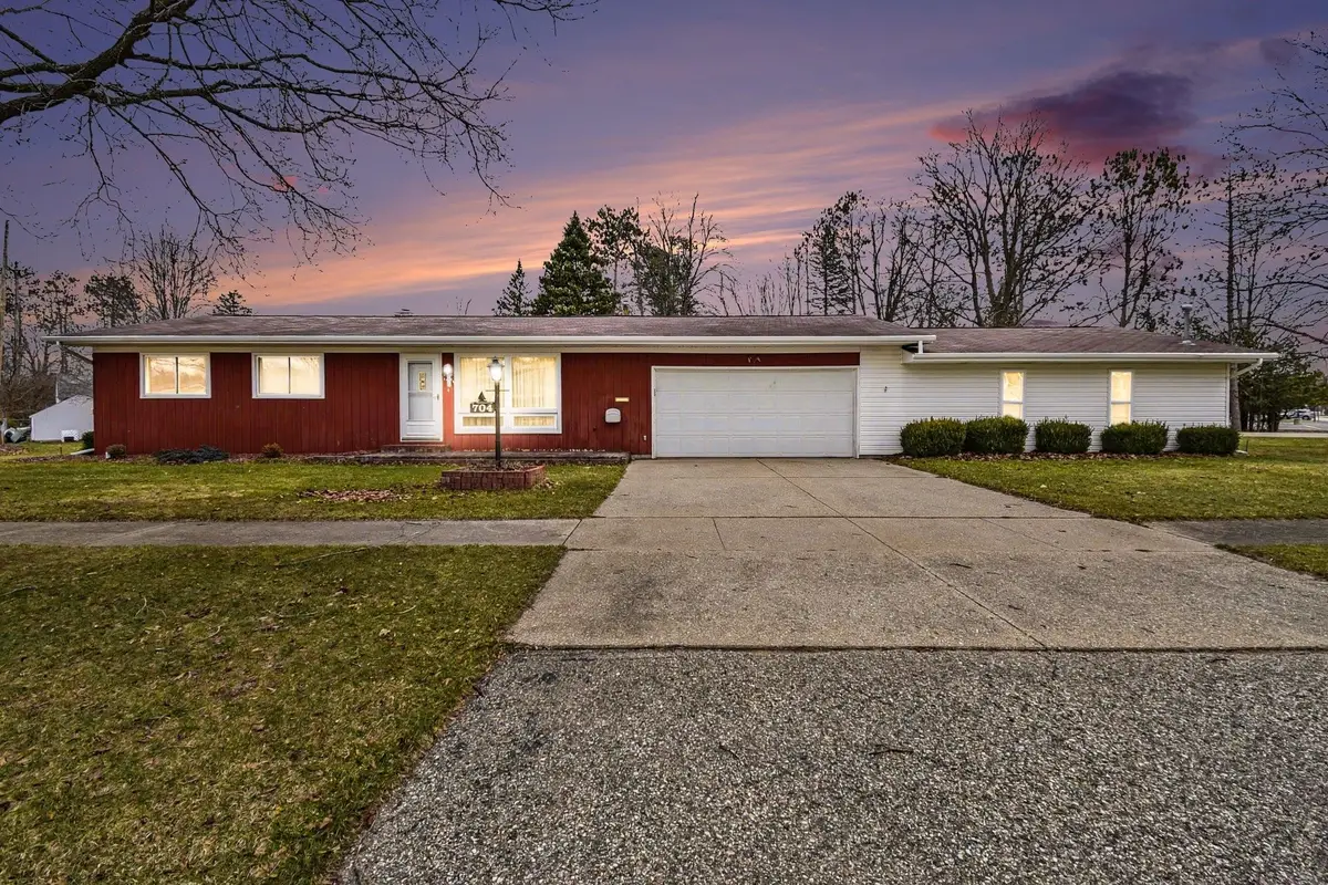 704 W Lincoln, East Tawas, MI 48730 - #1