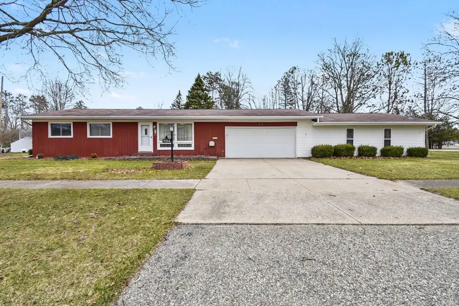 704 W Lincoln, East Tawas, MI 48730 - #2