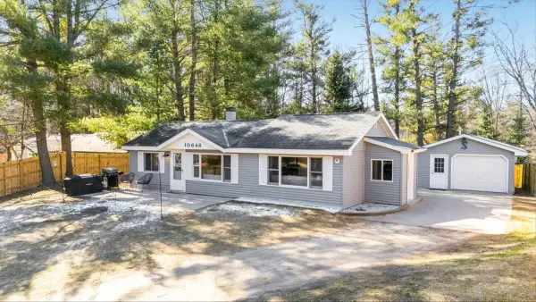 10648 Johnston, Saint Helen, MI 48656