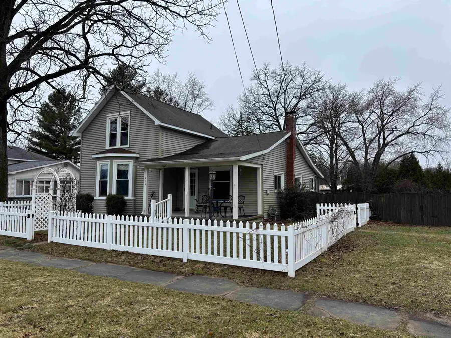 410 S 5th, Tawas City, MI 48763 - #3