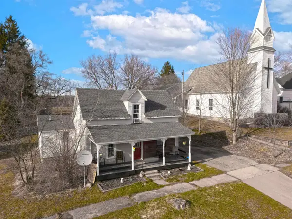 112 W Church, Tustin, MI 49688