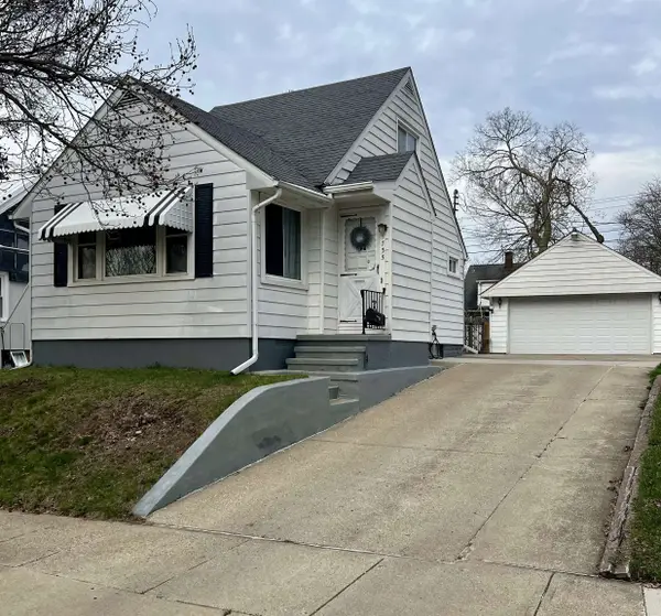1735 Pattengill, Lansing, MI 48910