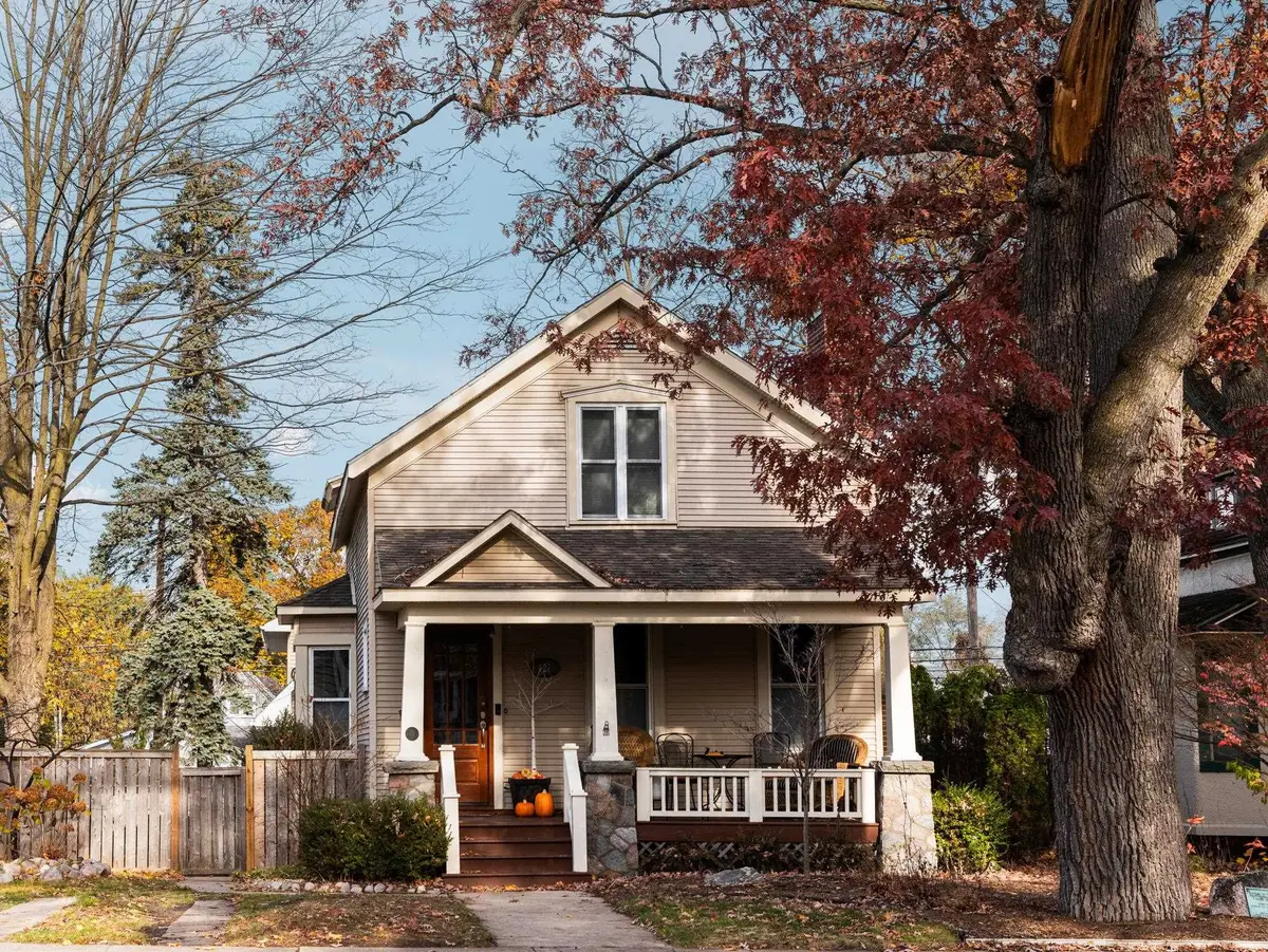 427 Washington, Traverse City, MI 49686 - #1