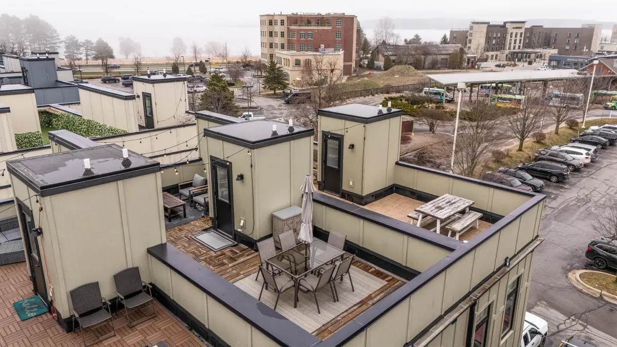 134 Gillis #15, Traverse City, MI 49684 - #1