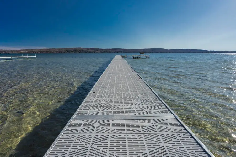 7753 Woodland, Honor, MI 49640 - #2