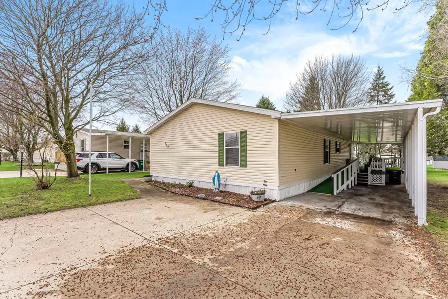 712 Pheasant, Cadillac, MI 49601 - #3