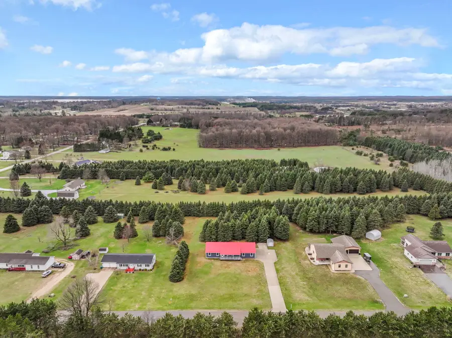 5340 S 45 1/2, Cadillac, MI 49601 - #2