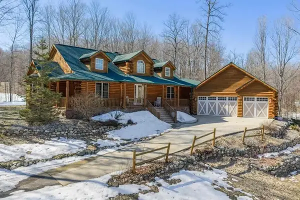 5592 Troon North, Bellaire, MI 49615