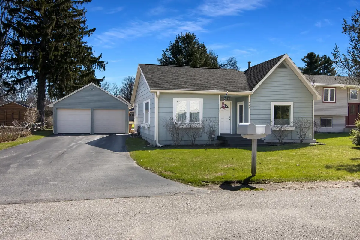 609 Spruce, Elk Rapids, MI 49629 - #1