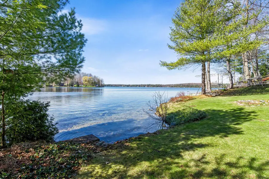 2962 Crescent Shores, Traverse City, MI 49685 - #2