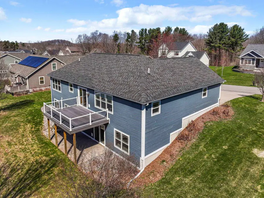 5460 Lone Beech, Traverse City, MI 49685 - #3