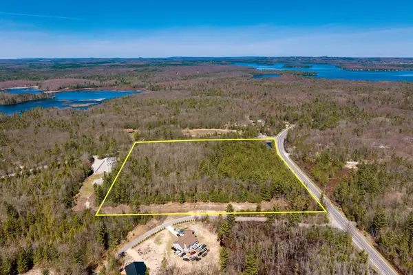 9595 Mud Lake, Interlochen, MI 49643