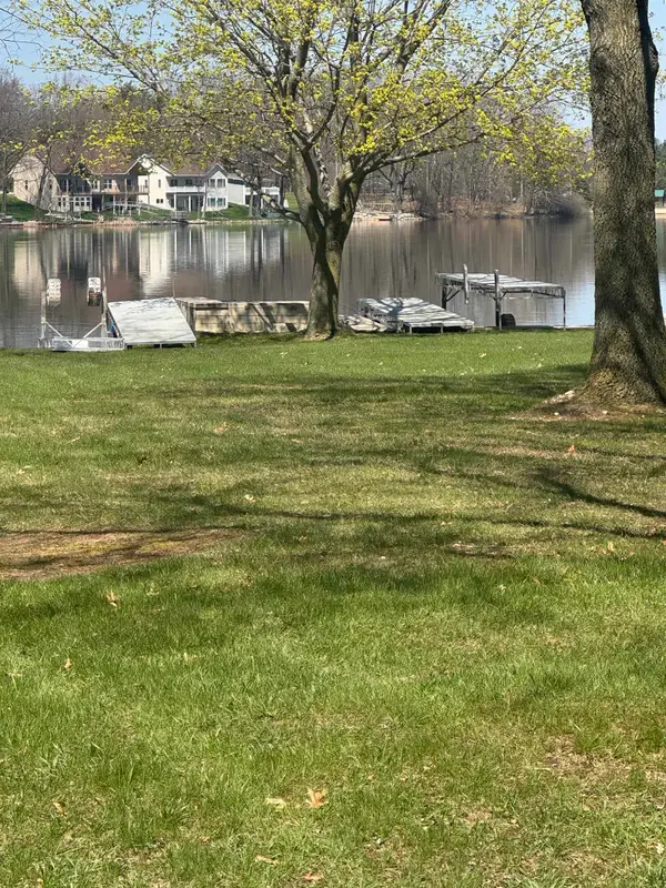 1245 Clubhouse, Lake Isabella, MI 48893