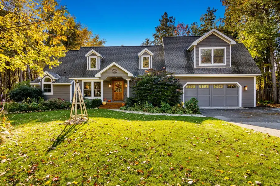 348 E Sugar Bay, Cedar, MI 49621 - #3